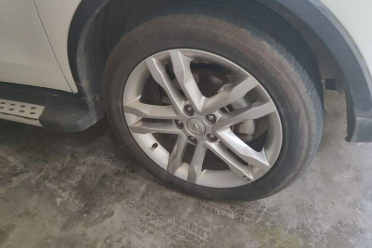 Used CHANGAN CS35 2015 1.6L Automatic Luxury Model China V Standard Right Front Wheel Hub