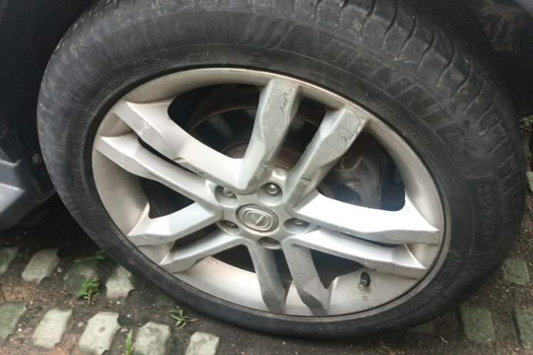 Used CHANGAN CS35 2015 1.6L Manual Luxury Model China V Standard Right Front Wheel Hub