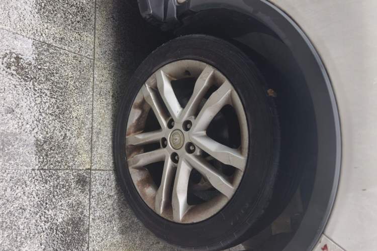 Used CHANGAN CS35 2015 1.6L Manual Luxury Model China V Standard Right Front Wheel Hub