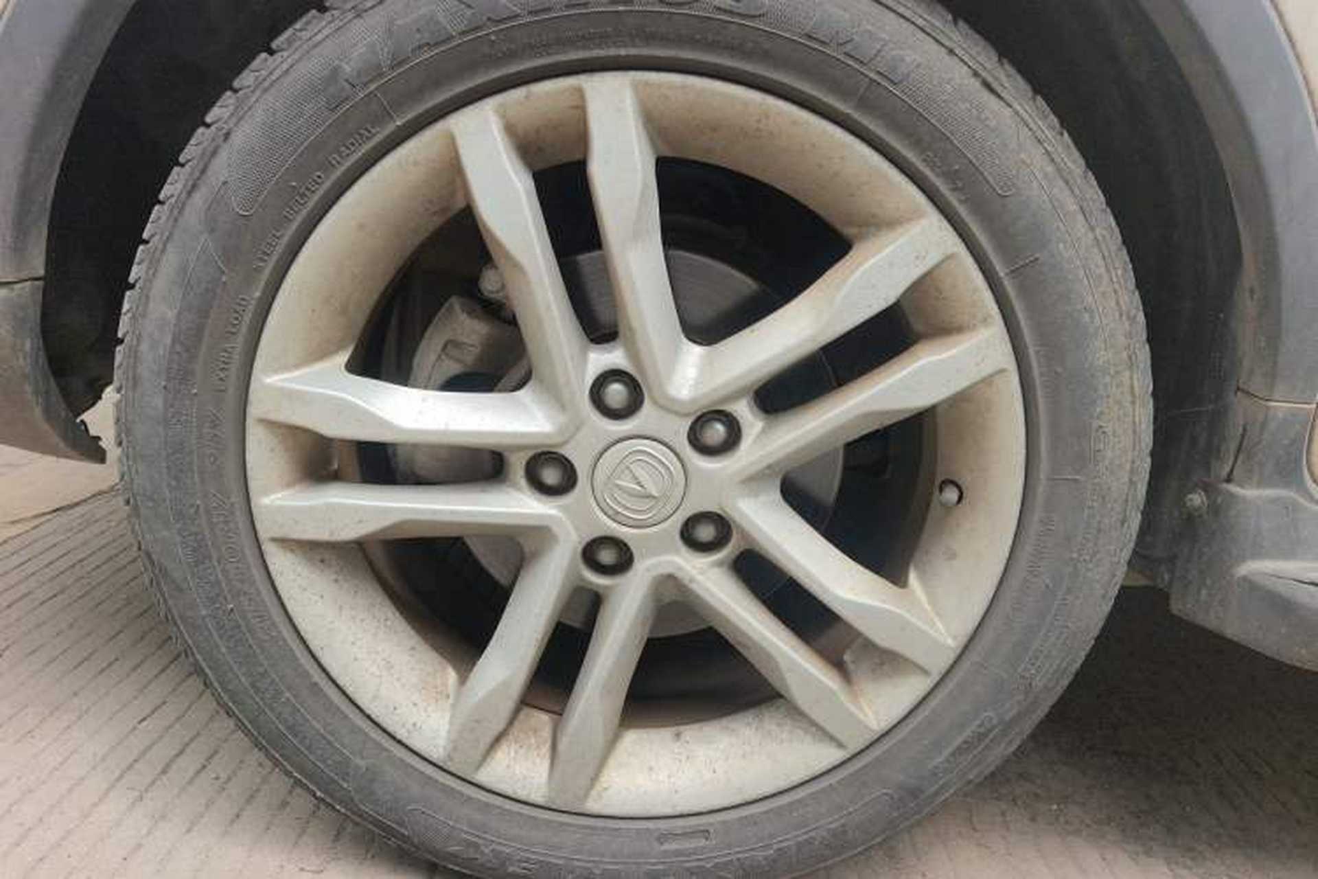 Used CHANGAN CS35 2015 1.6L Automatic Luxury Model China IV Standard Right Front Wheel Hub