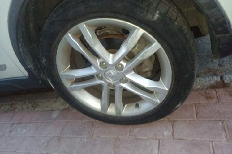 Used CHANGAN CS35 2015 1.6L Automatic Luxury Model China IV Standard Right Front Wheel Hub