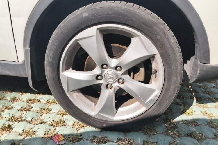 Used CHANGAN CS35 2015 1.6L Automatic Prestige Model China V Standard Right Front Wheel Hub