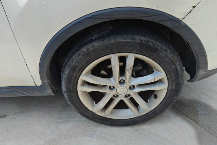 Used CHANGAN CS35 2015 1.6L Manual Luxury Model China IV Standard Right Front Wheel Hub
