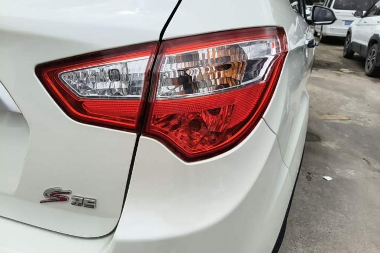 Used CHANGAN CS35 2015 1.6L Automatic Luxury Model China V Standard Right Rear Taillight