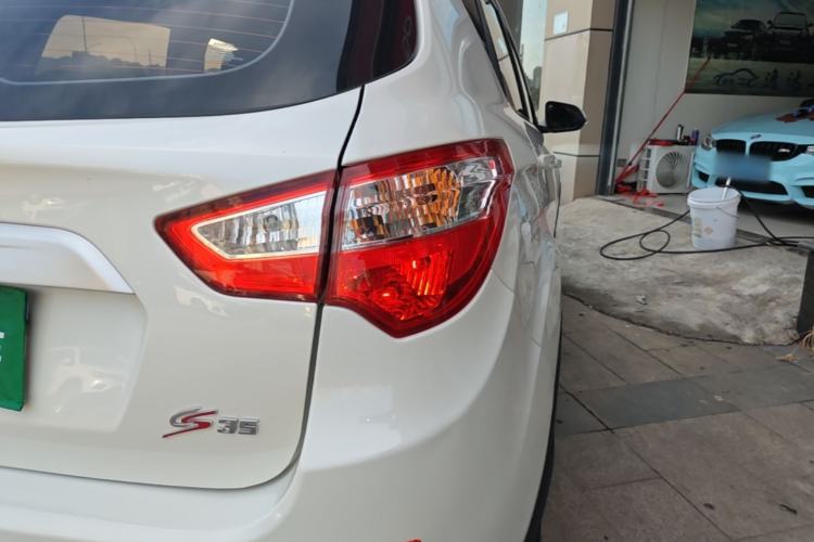 Used CHANGAN CS35 2015 1.6L Manual Luxury Model China IV Standard Right Rear Taillight