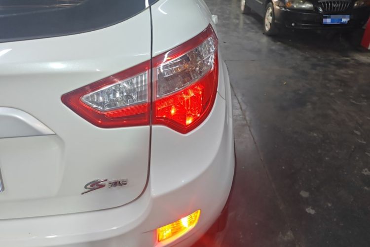 Used CHANGAN CS35 2015 1.6L Manual Luxury Model China IV Standard Right Rear Taillight