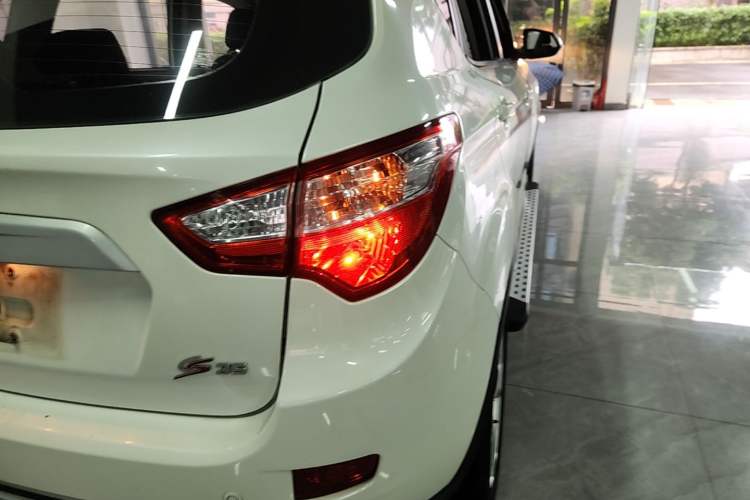 Used CHANGAN CS35 2015 1.6L Manual Luxury Model China IV Standard Right Rear Taillight