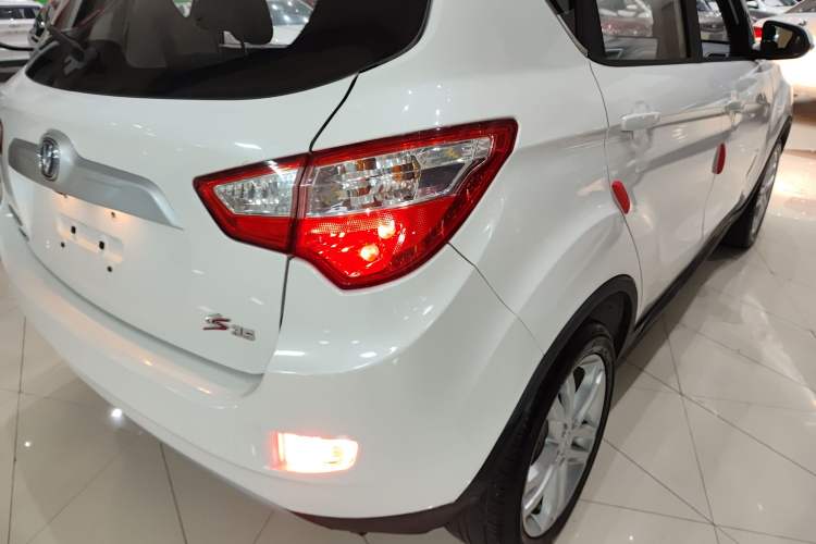 Used CHANGAN CS35 2015 1.6L Manual Luxury Model China IV Standard Right Rear Taillight