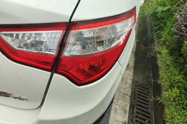 Used CHANGAN CS35 2015 1.6L Manual Luxury Model China IV Standard Right Rear Taillight