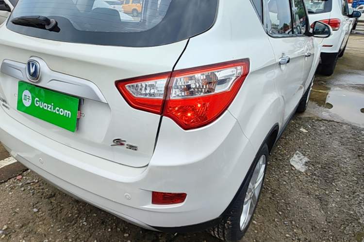 Used CHANGAN CS35 2015 1.6L Automatic Luxury Model China V Standard Right Rear Taillight