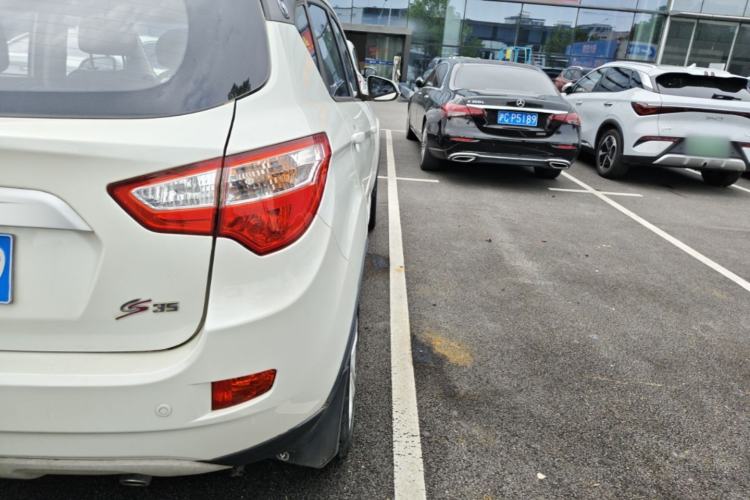 Used CHANGAN CS35 2015 1.6L Manual Luxury Model China V Standard Right Rear Taillight