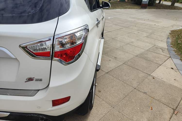 Used CHANGAN CS35 2015 1.6L Manual Luxury Model China IV Standard Right Rear Taillight