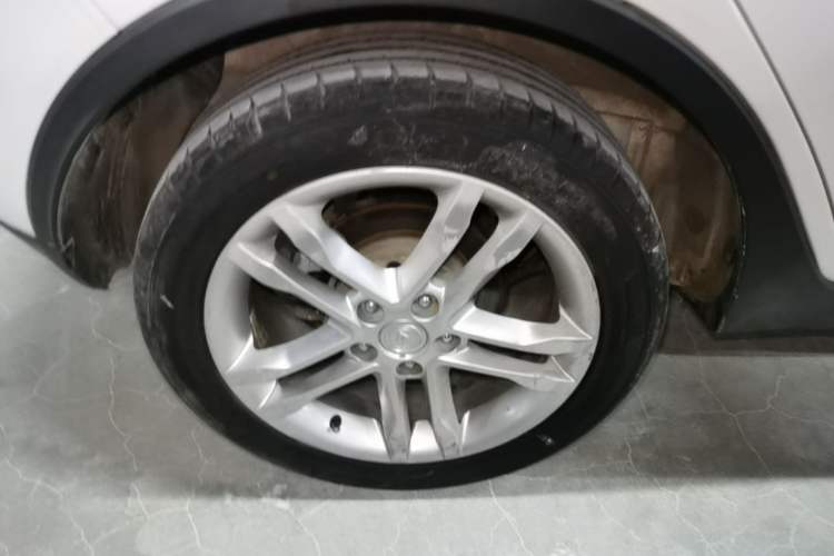 Used CHANGAN CS35 2015 1.6L Automatic Luxury Model China V Standard Right Rear Wheel Hub