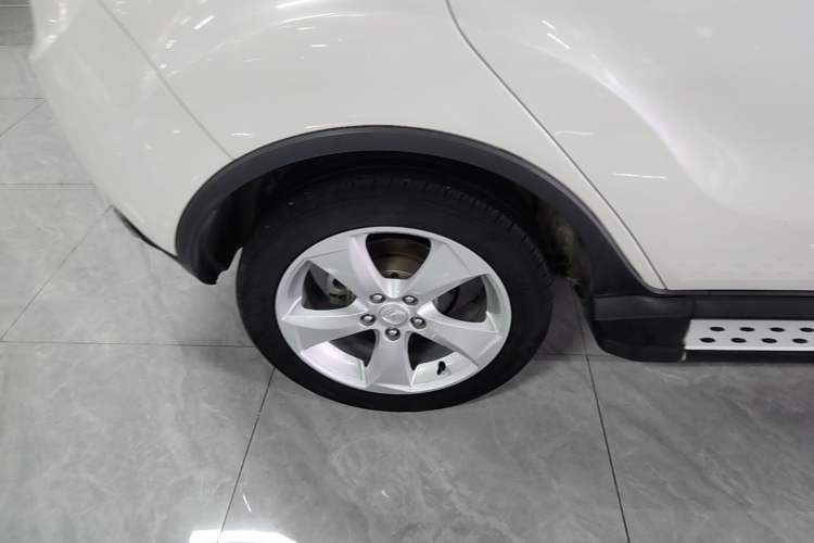 Used CHANGAN CS35 2015 1.6L Manual Luxury Model China IV Standard Right Rear Wheel Hub