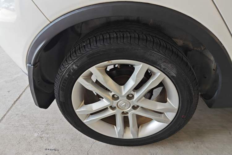 Used CHANGAN CS35 2015 1.6L Automatic Luxury Model China V Standard Right Rear Wheel Hub