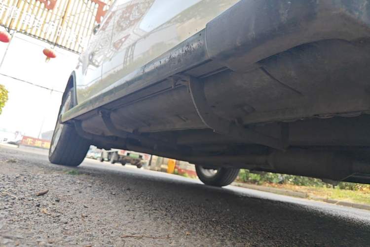Used CHANGAN CS35 2015 1.6L Automatic Luxury Model China IV Standard Right Side Sill