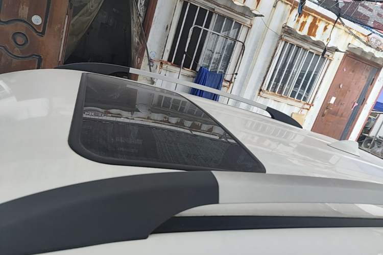 Used CHANGAN CS35 2015 1.6L Automatic Luxury Model China V Standard Roof