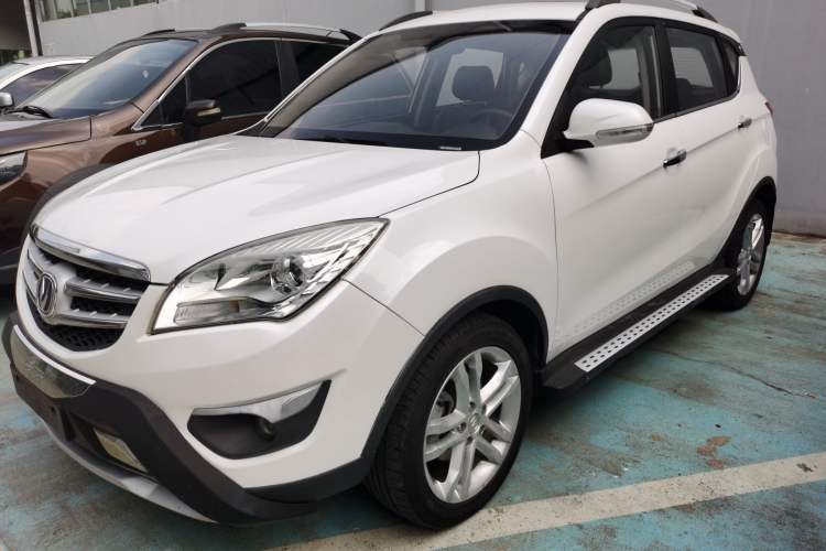 Used CHANGAN CS35 2015 1.6L Automatic Luxury Model China V Standard Guazi used car, China used car export, Used car for sale, Used  cars, Cheapest cars for sale