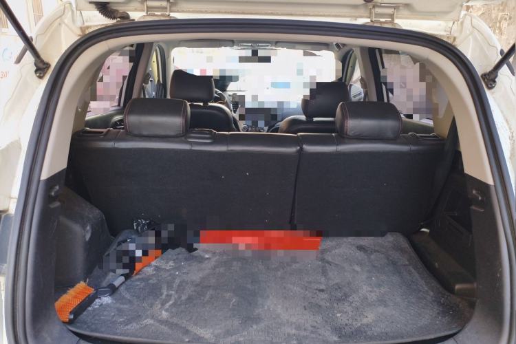 Used CHANGAN CS35 2015 1.6L Automatic Prestige Model China IV Standard Trunk