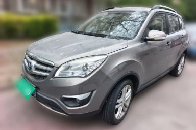 Used CHANGAN CS35 2015 1.6L Manual Luxury Model China IV Standard