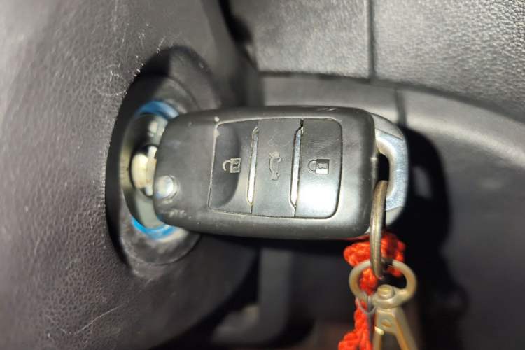 Used CHANGAN CS35 2015 1.6L Automatic Luxury Model China IV Standard Vehicle Key