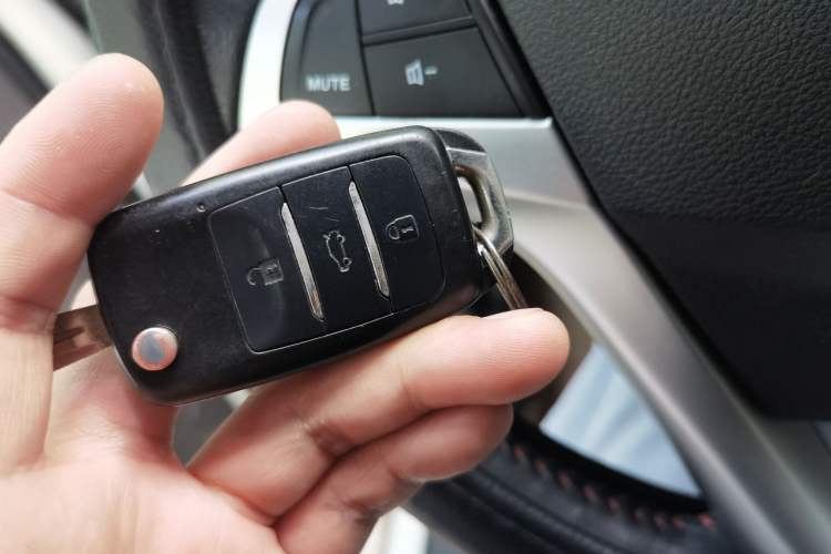 Used CHANGAN CS35 2015 1.6L Manual Luxury Model China V Standard Vehicle Key