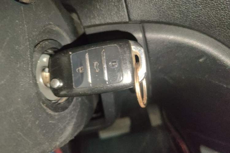 Used CHANGAN CS35 2015 1.6L Automatic Luxury Model China IV Standard Vehicle Key