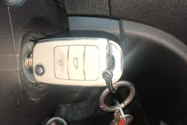 Used CHANGAN CS35 2015 1.6L Manual Luxury Model China V Standard Vehicle Key
