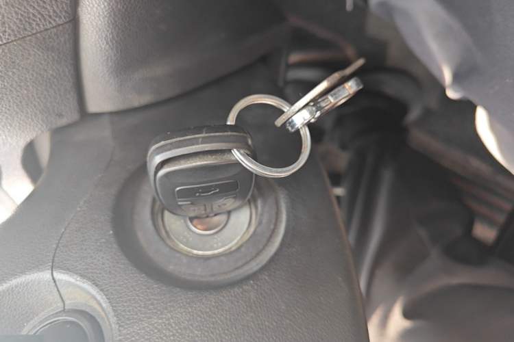 Used CHANGAN CS35 2015 1.6L Automatic Luxury Model China IV Standard Vehicle Key
