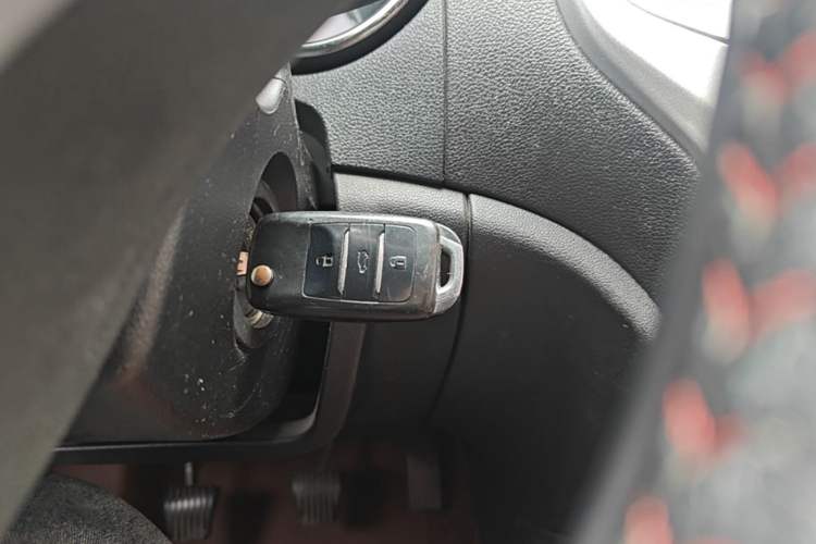 Used CHANGAN CS35 2015 1.6L Manual Luxury Model China IV Standard Vehicle Key