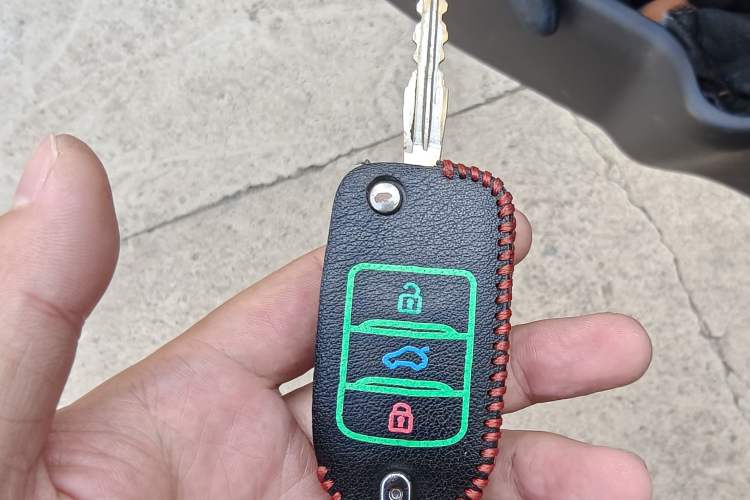 Used CHANGAN CS35 2015 1.6L Manual Luxury Model China IV Standard Vehicle Key