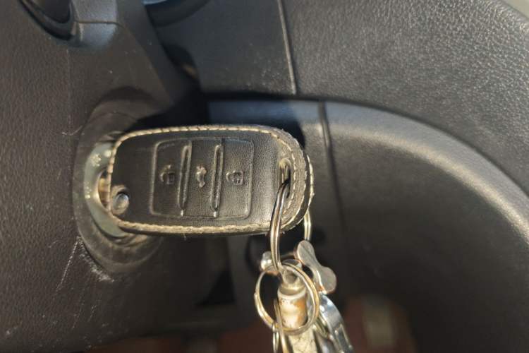 Used CHANGAN CS35 2015 1.6L Manual Luxury Model China IV Standard Vehicle Key