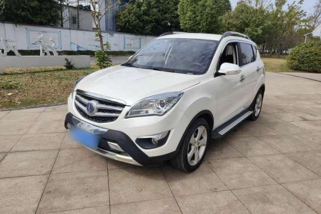 Used CHANGAN CS35 2015 1.6L Manual Luxury Model China IV Standard