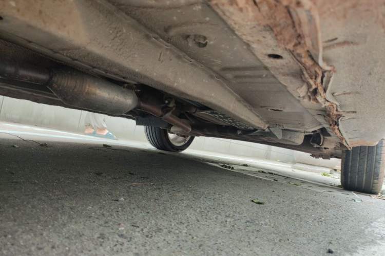 Used CHANGAN CS35 2015 1.6L Automatic Luxury Model China IV Standard Chassis Front Left