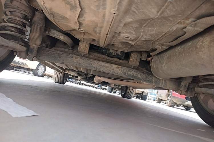 Used CHANGAN CS35 2015 1.6L Automatic Luxury Model China IV Standard Chassis Rear