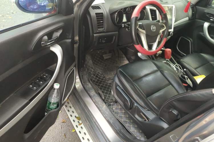 Used CHANGAN CS35 2015 1.6L Automatic Prestige Model China V Standard Driver Seat
