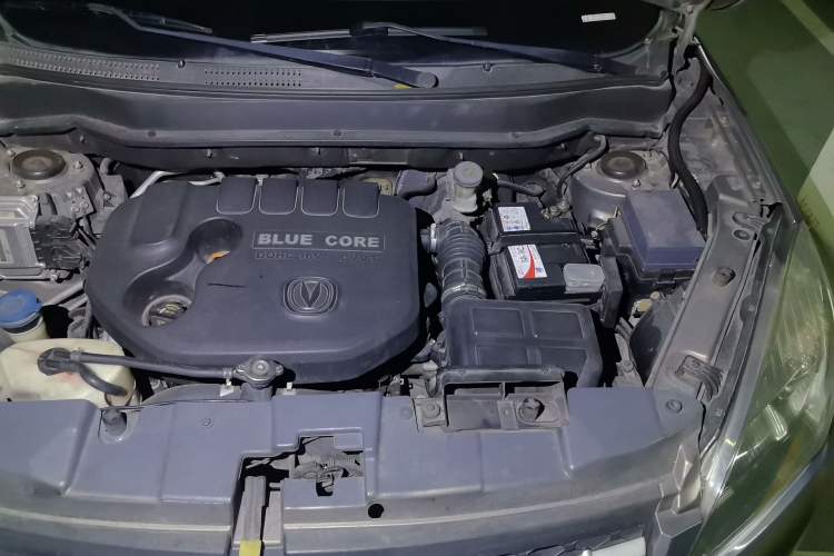 Used CHANGAN CS35 2015 1.6L Manual Luxury Model China IV Standard Engine Bay Left
