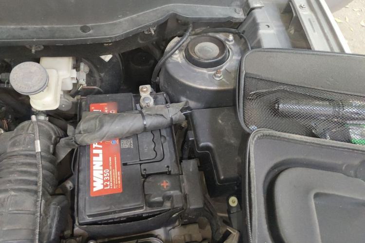 Used CHANGAN CS35 2015 1.6L Automatic Prestige Model China V Standard Engine Bay Left