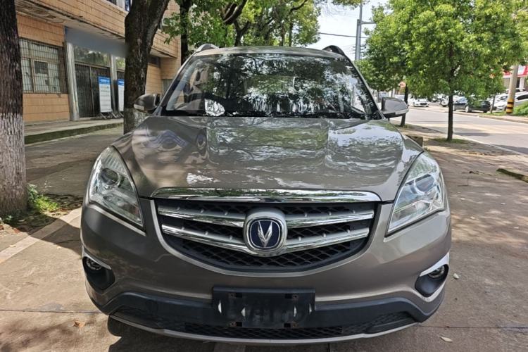 Used CHANGAN CS35 2015 1.6L Automatic Luxury Model China IV Standard Front
