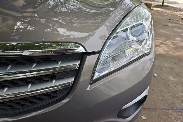 Used CHANGAN CS35 2015 1.6L Automatic Luxury Model China IV Standard Left Front Headlight