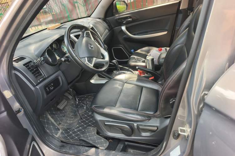 Used CHANGAN CS35 2015 1.6L Automatic Luxury Model China IV Standard Left Front Seat
