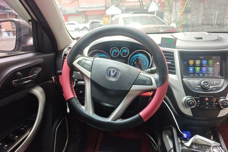 Used CHANGAN CS35 2015 1.6L Manual Luxury Model China IV Standard Steering Wheel
