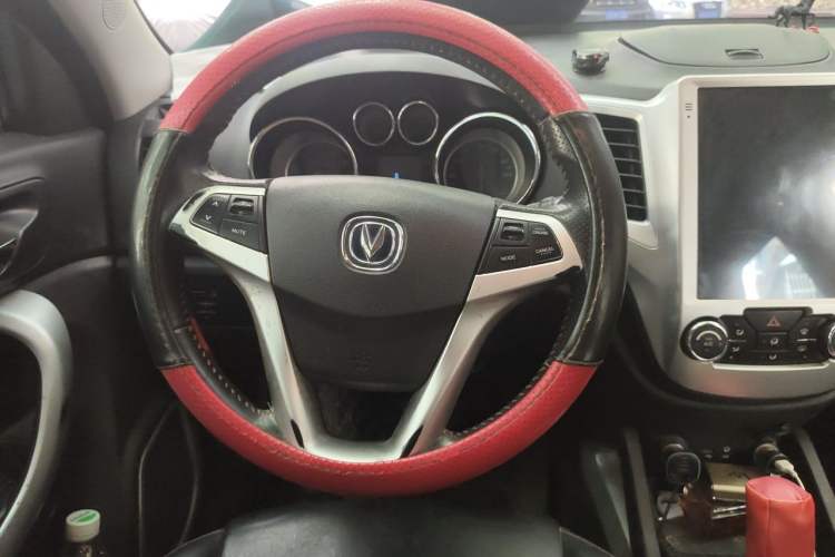 Used CHANGAN CS35 2015 1.6L Automatic Prestige Model China V Standard Steering Wheel
