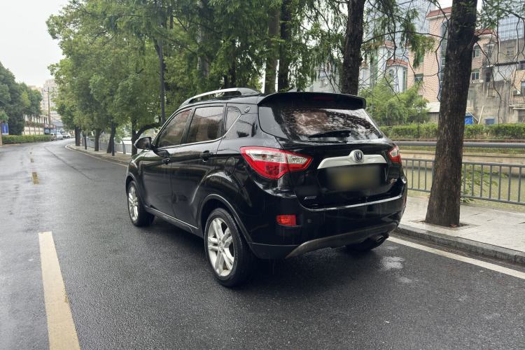 Used CHANGAN CS35 2016 1.6L Automatic Luxury Model China V Standard Exterior 7