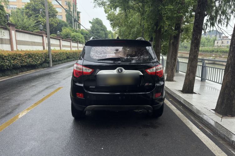 Used CHANGAN CS35 2016 1.6L Automatic Luxury Model China V Standard Exterior 8