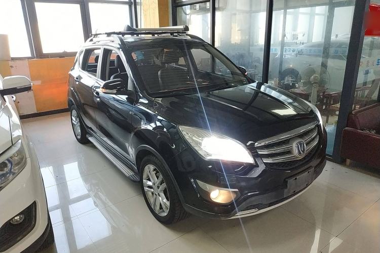 Used CHANGAN CS35 2016 1.6L Automatic Luxury Model China V Standard Front Right 45 Deg
