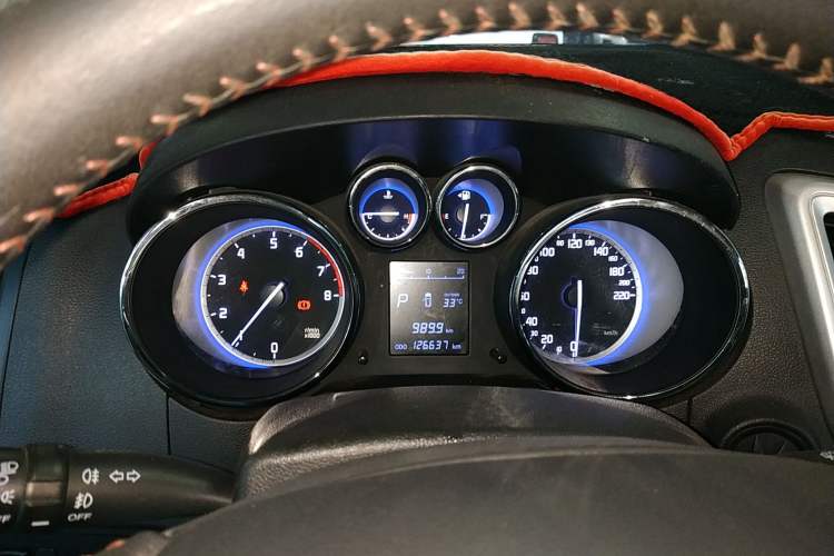 Used CHANGAN CS35 2016 1.6L Automatic Luxury Model China V Standard Instrument Cluster