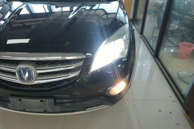 Used CHANGAN CS35 2016 1.6L Automatic Luxury Model China V Standard Left Front Headlight