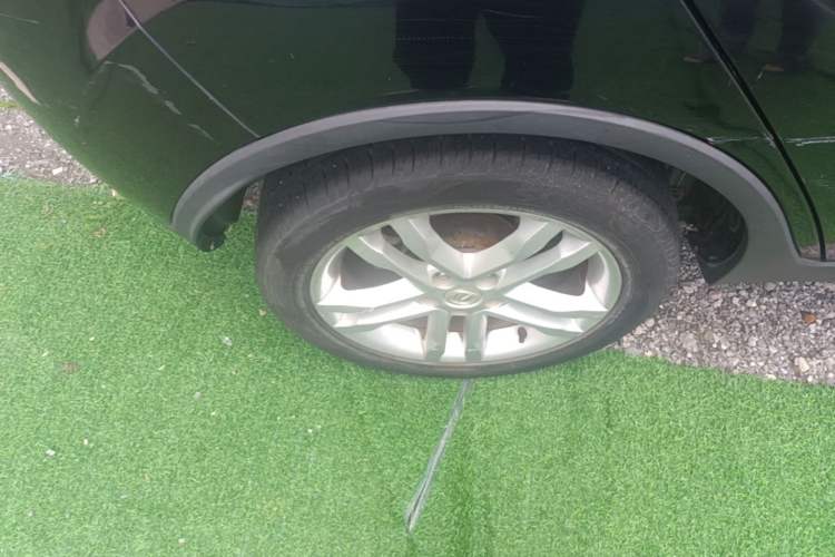 Used CHANGAN CS35 2016 1.6L Automatic Luxury Model China V Standard Right Rear Wheel Hub
