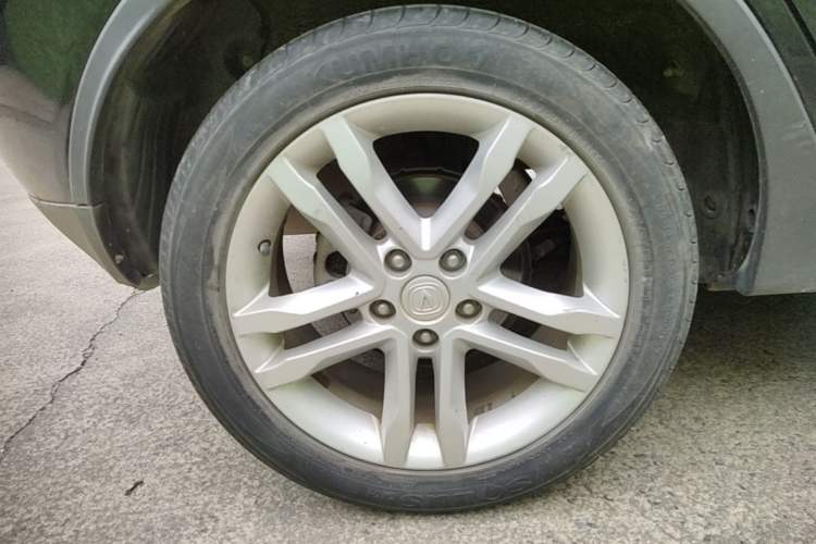 Used CHANGAN CS35 2016 1.6L Automatic Luxury Model China V Standard Right Rear Wheel Hub